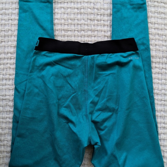 Teal Nike Leggings - Picture 2 of 2